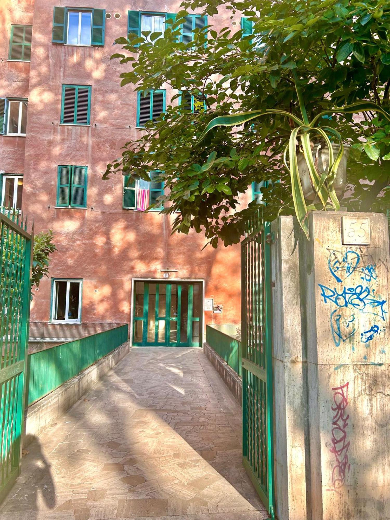 2Br Flat By Metro - 6Min To Colosseo - Full Kitchen - Wi-Fi - A-C